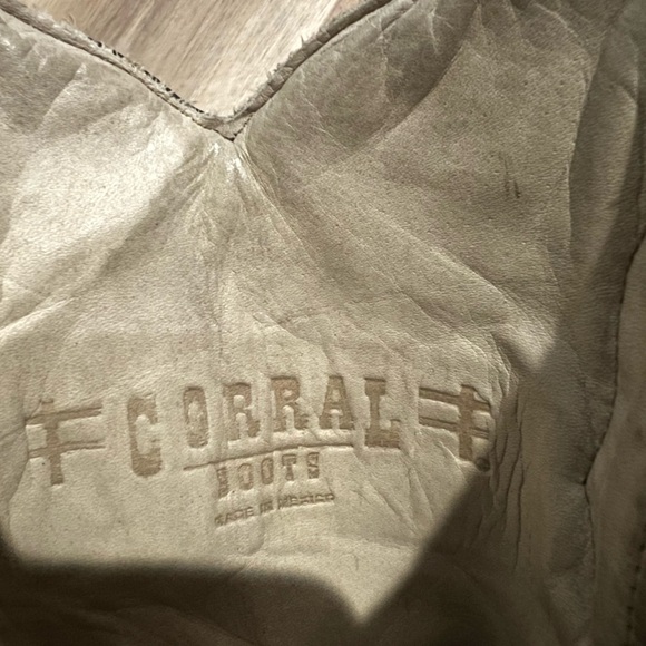 Corral Women’s Black Western Leather Boots with Sequin Inlay size 7 - Picture 11 of 11